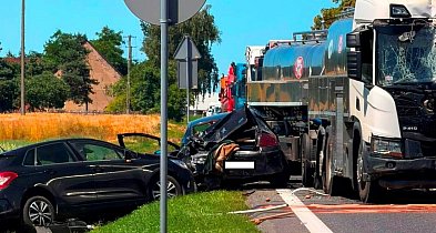 [Fot] Karambol na drodze krajowej w powiecie pleszewskim. Trasa zablokowana