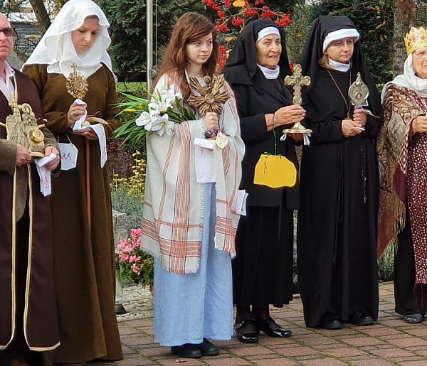 To ma być odpowiedź pleszewskiego Kościoła na Halloween. Co o tym myślicie?-14079