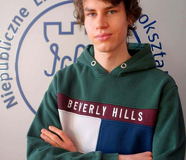 Uczeń z NLO z sukcesem na Olimpiadzie Biologicznej-14913