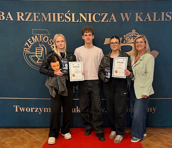 Fryzjerski nokaut. Talent, pasja i wielkie zwycięstwo