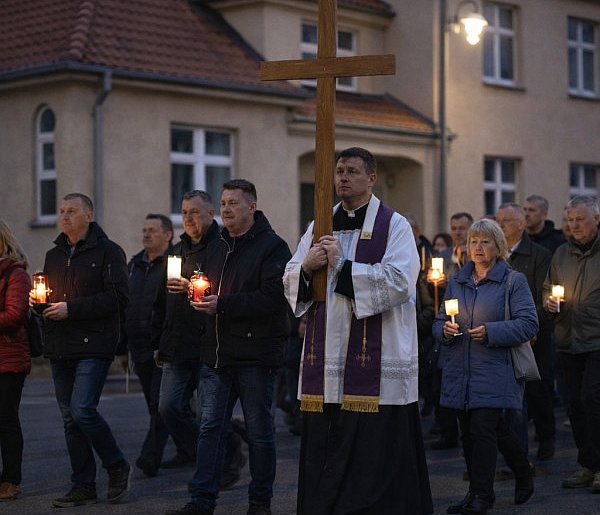 Ekstremalna Droga Krzyżowa  w powiecie pleszewskim. Zobacz szczegóły