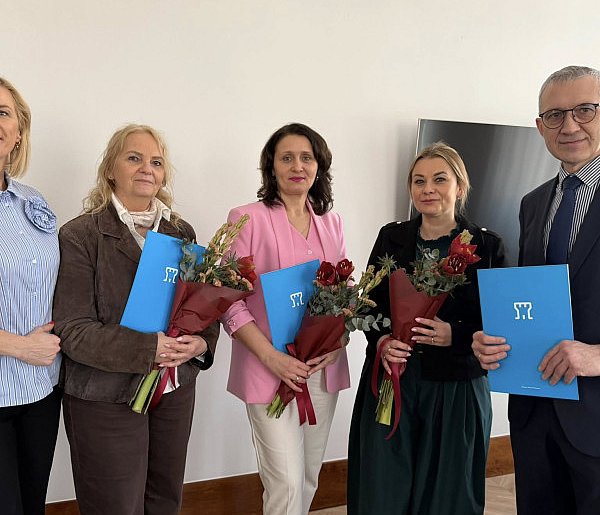 Panie dyrektorki wybrane na kolejną kadencję. Nie trzeba było konkursów