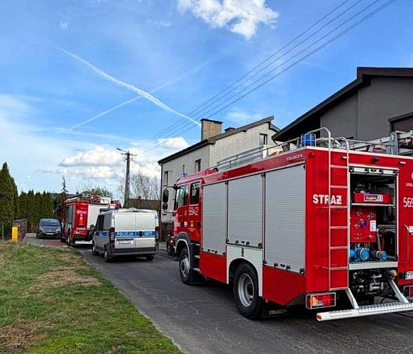 Pożar na osiedlu domów jednorodzinnych w Pleszewie
