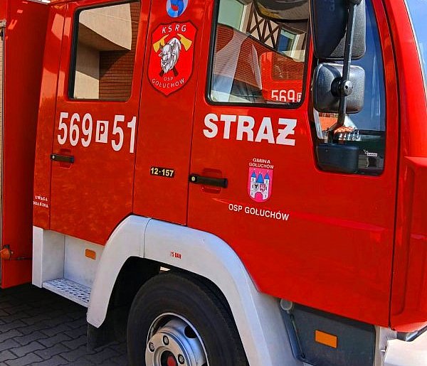 Pożar w pobliżu przepompowni ścieków. Sobota na sygnale