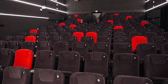 Nowy rozdział kina Hel. Komfort, historia i nowoczesność w jednej sali