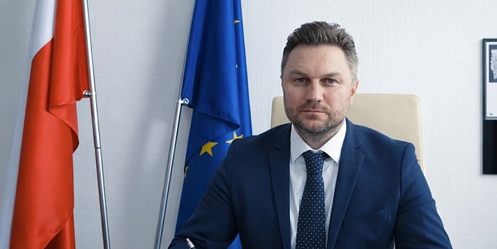 Chcą obniżyć pensję radnemu Powiatu Pleszewskiego. Tło polityczne?