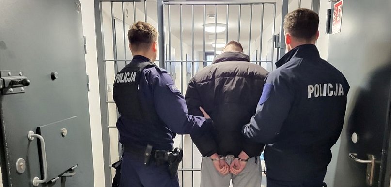Uderzenie kryminalnych w Pleszewie. Trzej mężczyźni z zarzutami, jeden aresztowany