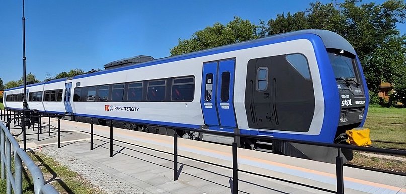 Stowarzyszenie Kolejowych Przewozów Lokalnych z kontraktem z PKP Intercity
