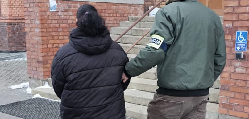 Kolumbijka podawała się za chirurga estetycznego, adwokatkę oraz księgową