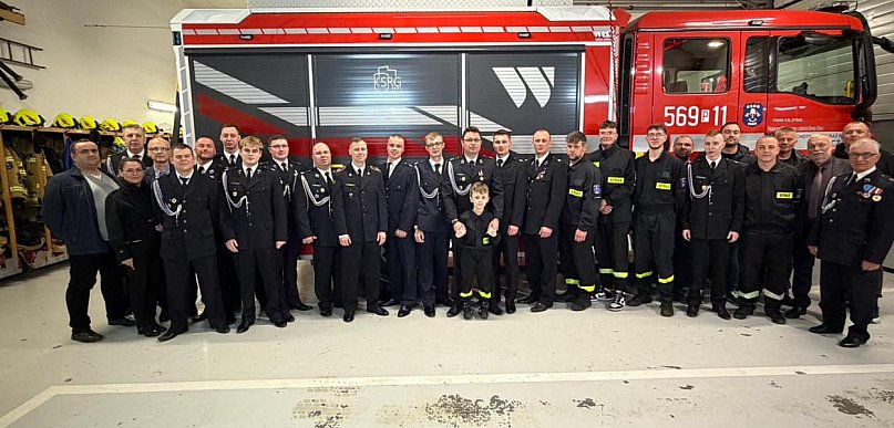 Nowe władze i podsumowanie roku w OSP Chocz. Jednogłośne absolutorium i wyróżnieni
