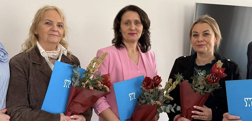 Panie dyrektorki wybrane na kolejną kadencję. Nie trzeba było konkursów