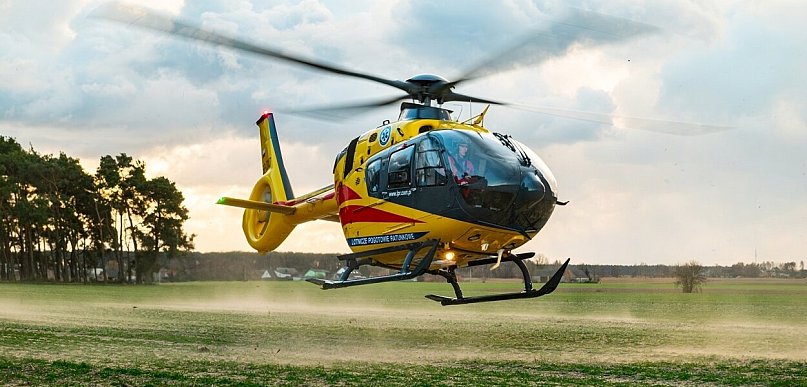 Wypadek z udziałem niemowlęcia  w powiecie pleszewskim. Ląduje LPR