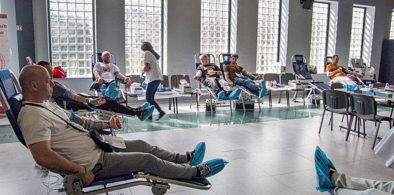 Wielu krwiodawców z Pleszewa i okolic z odznaczeniami. To oni ratują życia - 15832