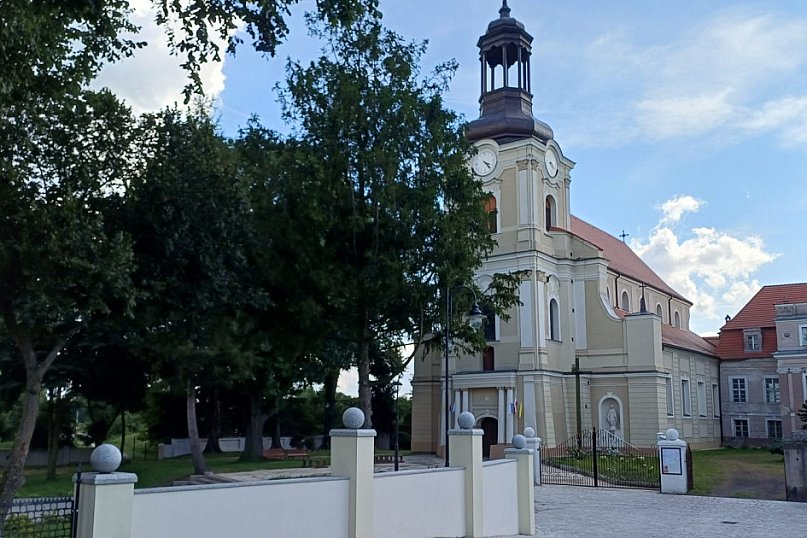 Urok kolegiaty w Choczu po remoncie