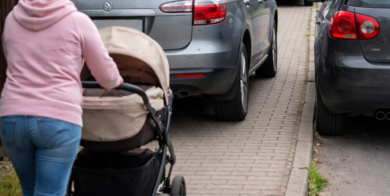 Mieszkańcy skarżą się na zachowanie kierowców. Policja: koniec pobłażania