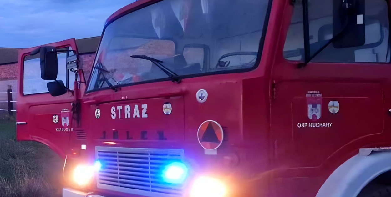 Ogień przy drodze w Kościelnej Wsi. Czy to było podpalenie?