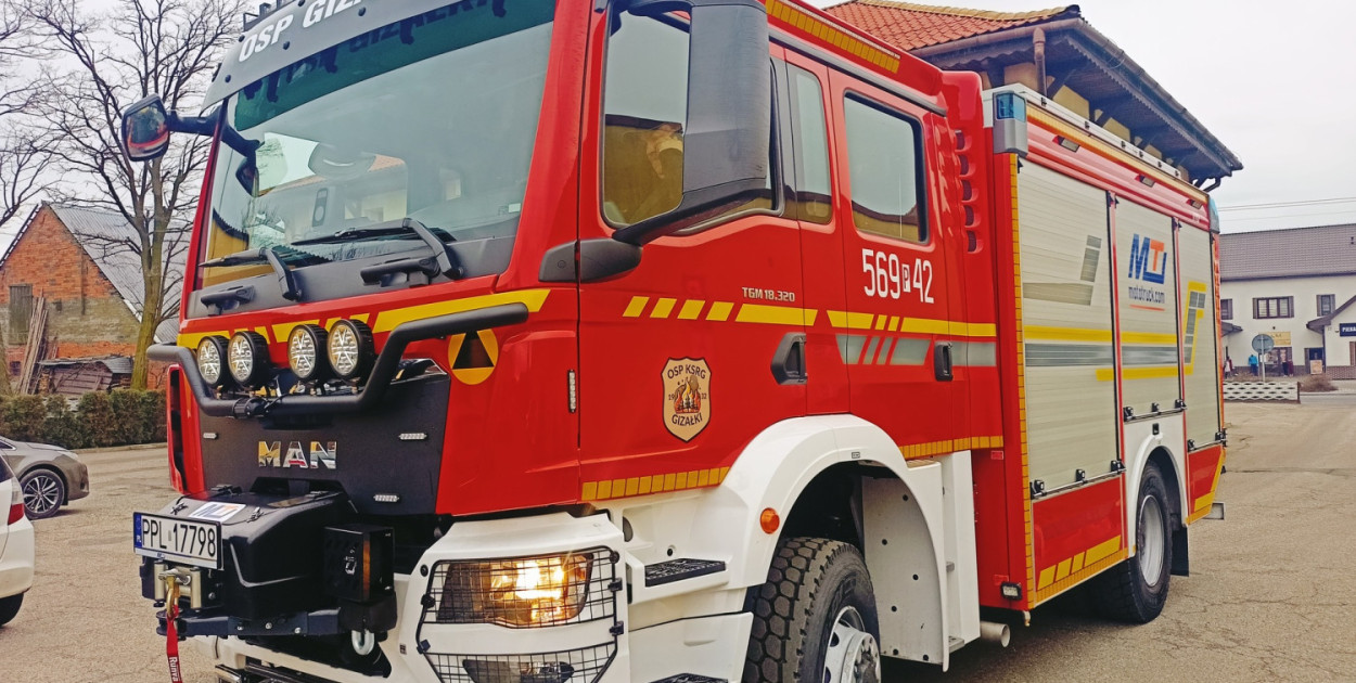 Jednostki straży z dwóch powiatów skierowano do akcji w gminie Gizałki