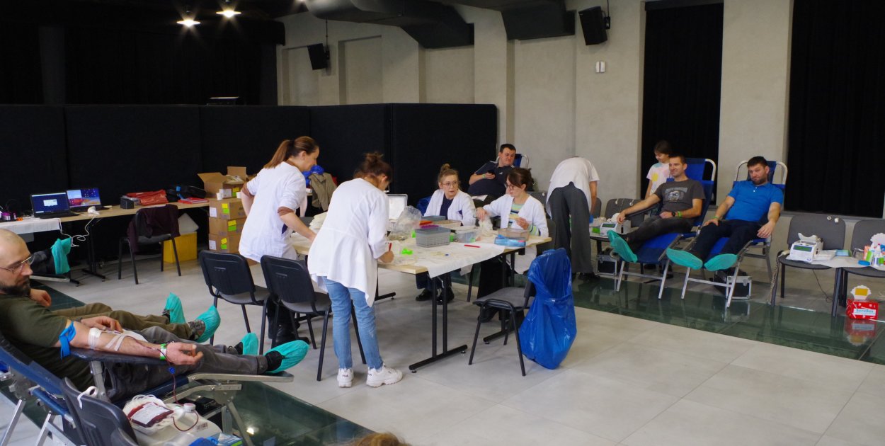 Jedna kropla, jedna nadzieja. Oddaj krew, uratuj życie